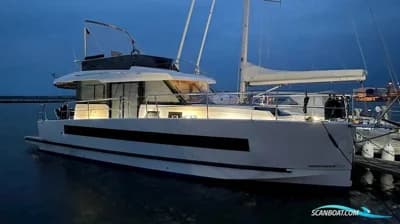Northman 1200 Flybridge 2