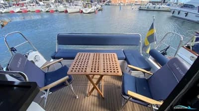 Northman 1200 Flybridge 3