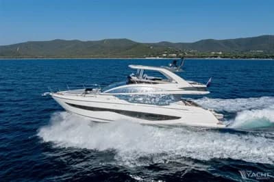 PEARL MOTOR YACHTS Pearl 62 2
