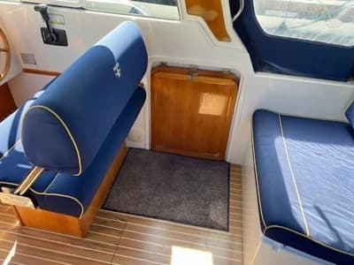 2005 Marex 280 Holiday 3