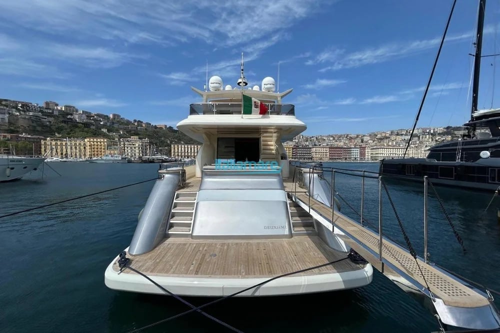 2009 PerMare Amer 92 | 29m 2