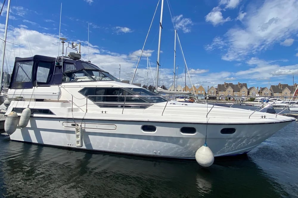 Broom 37