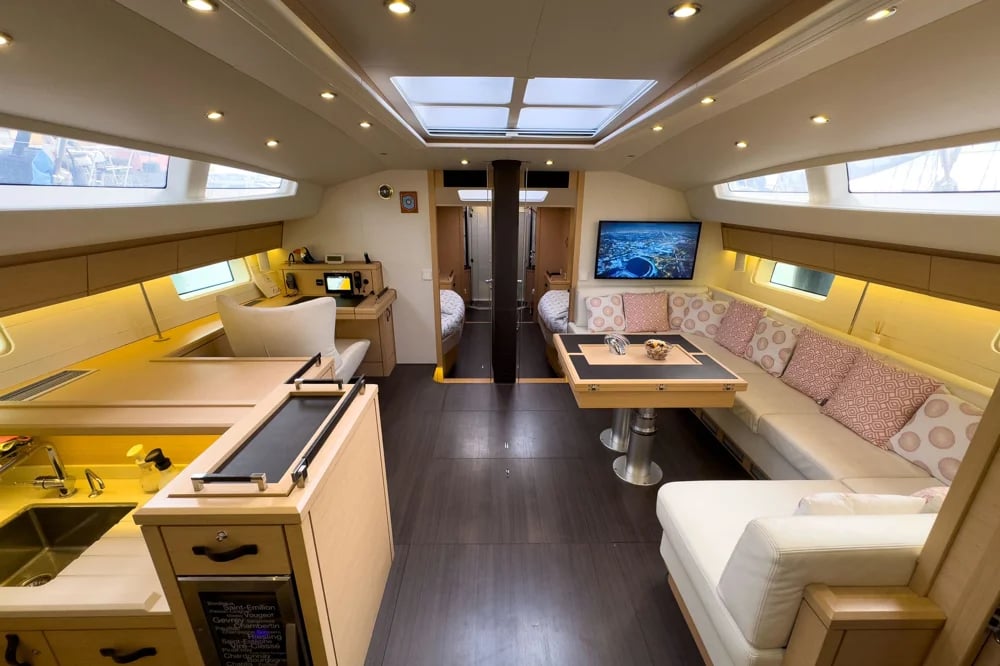 2016 Jeanneau 64 | 20m 2
