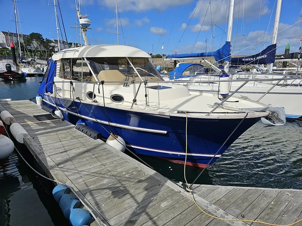 1998 Dufour ACM 31 Elite Boat for Sale in Bangor 2