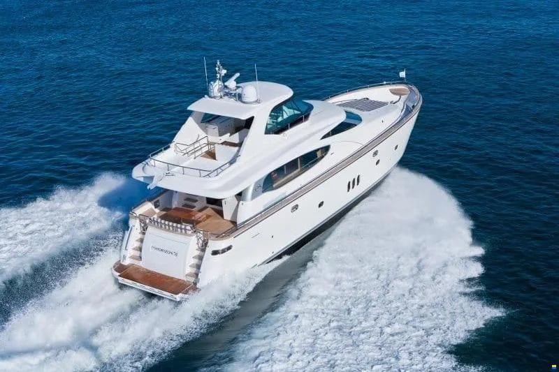 Horizon E70 - 1/8 Boat Share