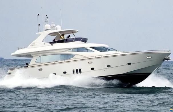 Horizon E70 - 1/8 Boat Share 2