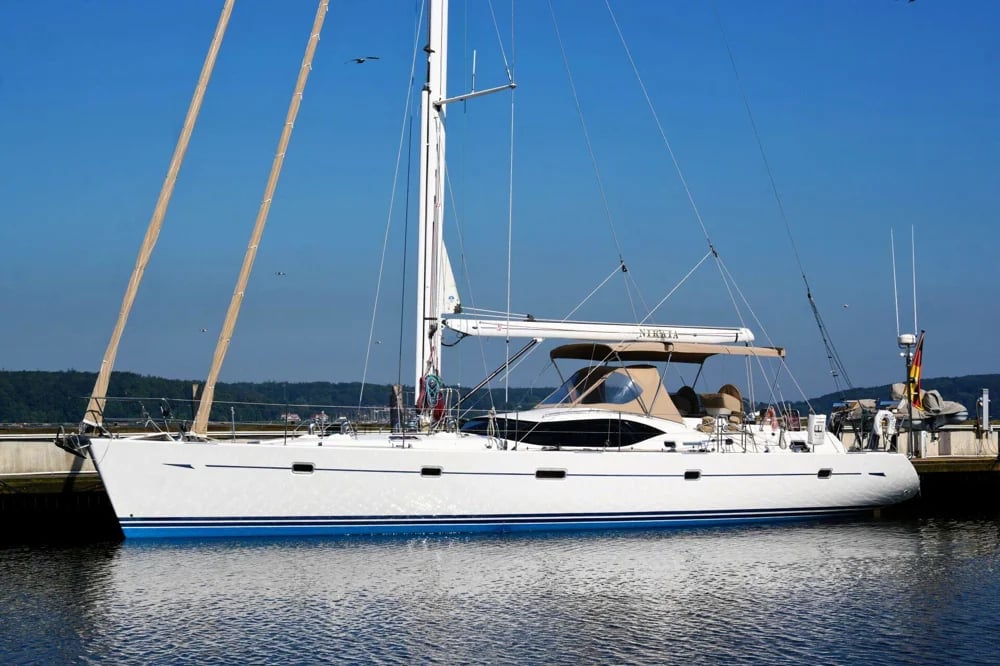 2011 Oyster 575