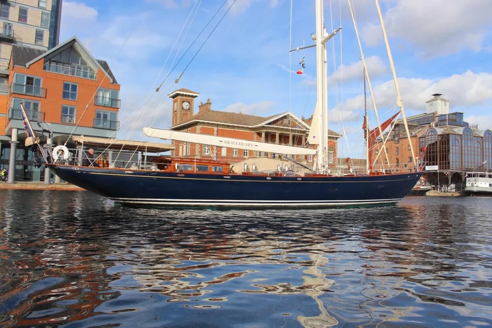 1997 Hoek Truly Classic 75 Boat for Sale in Vigo 4