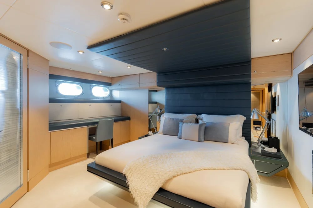 Lloyds Ships Custom 4