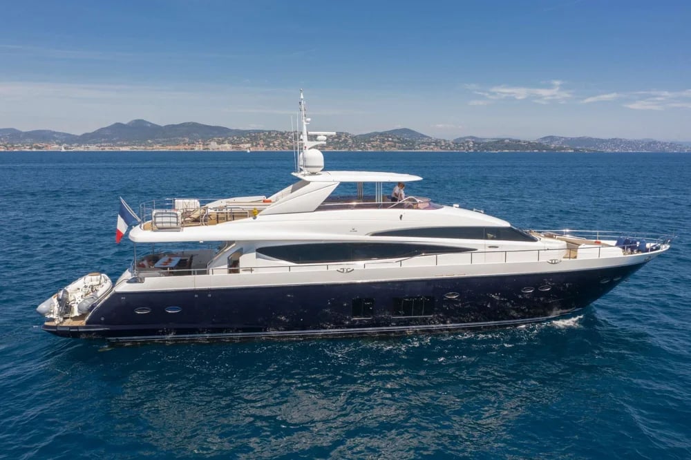 Princess 98 Flybridge Motor Yacht 2