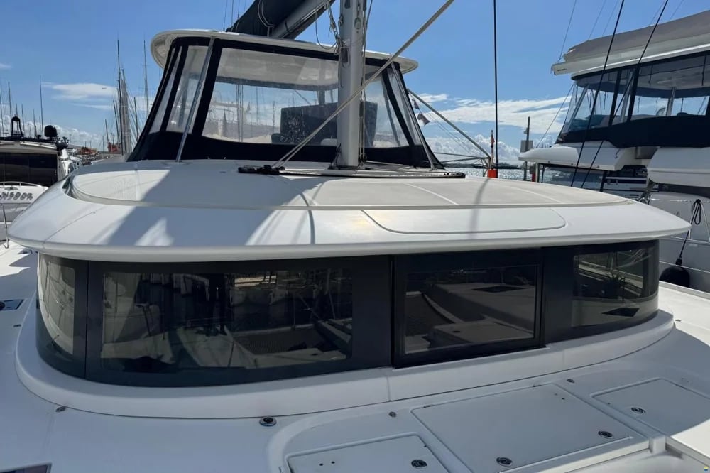 Lagoon 46 2