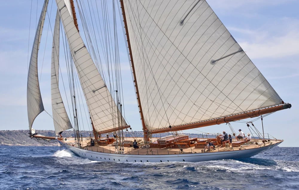 Factoria Naval de Marin Custom 2