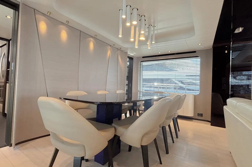Azimut Grande 27M 2