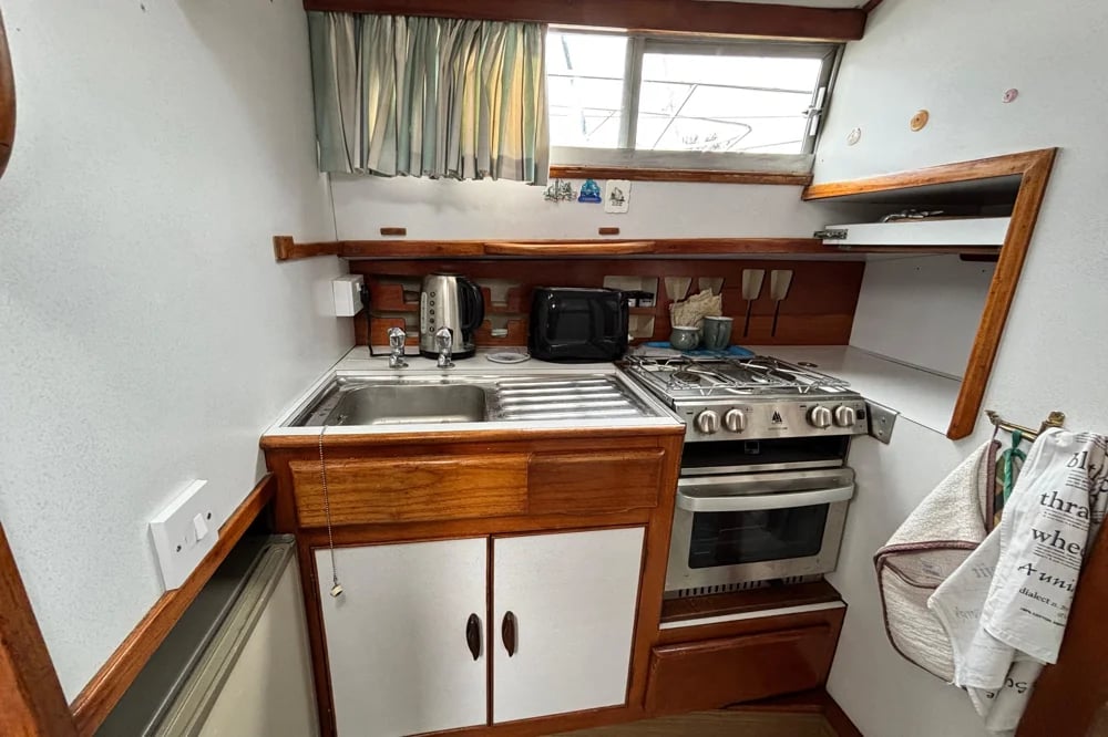 1973 Nelson Weymouth 32 | 32 ft 3