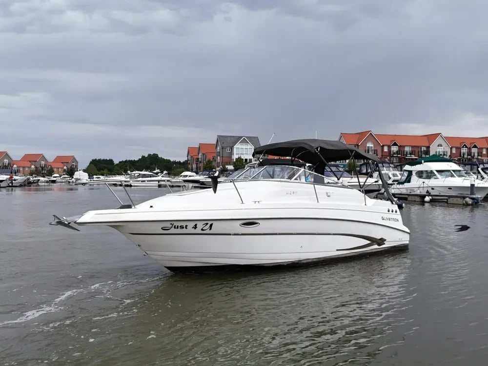 2002 Glastron GS 249 Boat for Sale in Lincoln 2