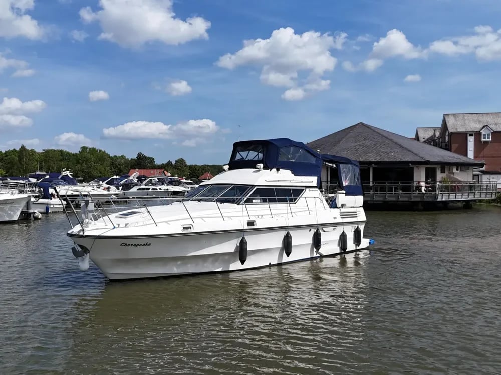 1986 Birchwood TS37 Boat for Sale in Lincoln 2