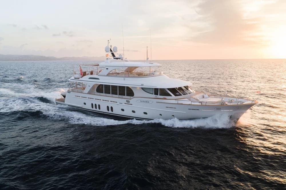 2019 Cerri Cantieri Navali Custom 31 Hybrid