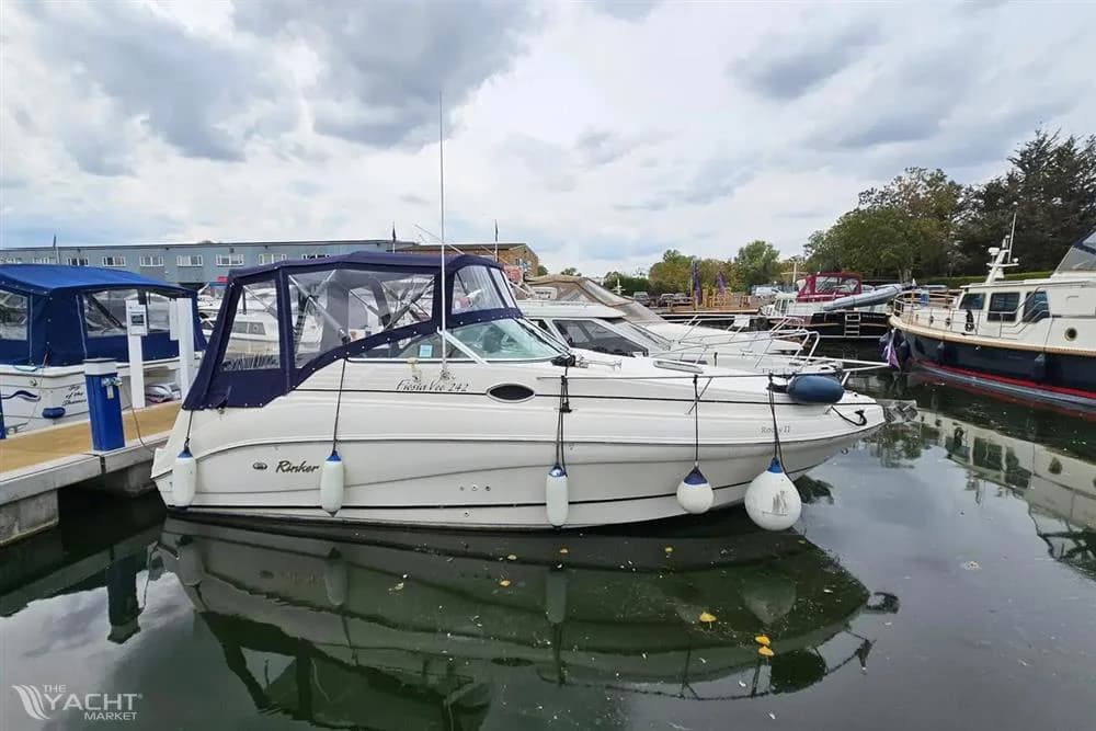 Rinker 202 Festiva