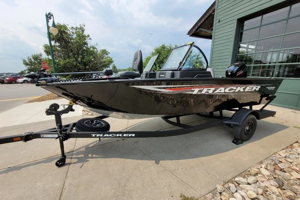 Tracker Pro Guide V-175 Combo