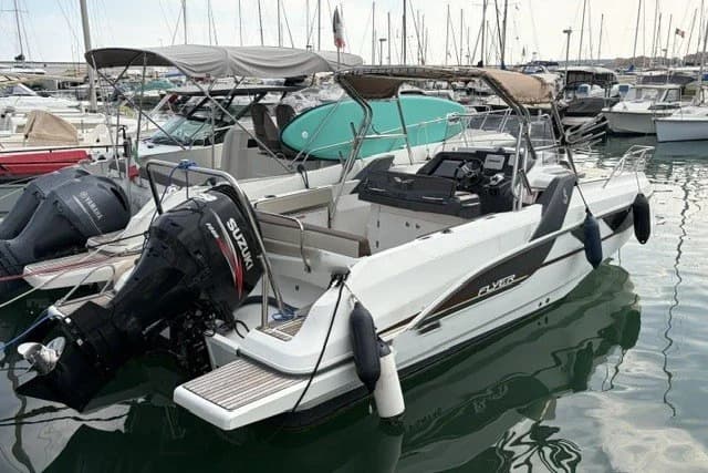 2016 Beneteau Flyer 7.7 SUNdeck