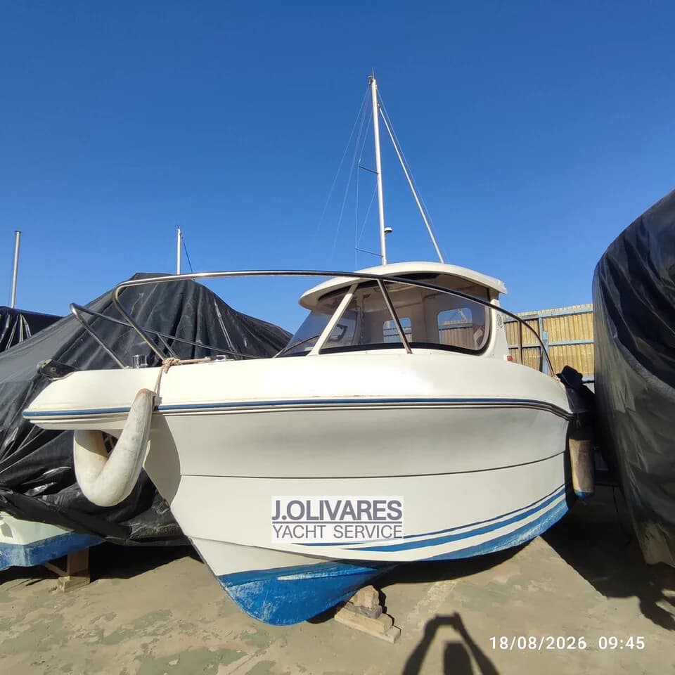 Quicksilver 640 Pilothouse