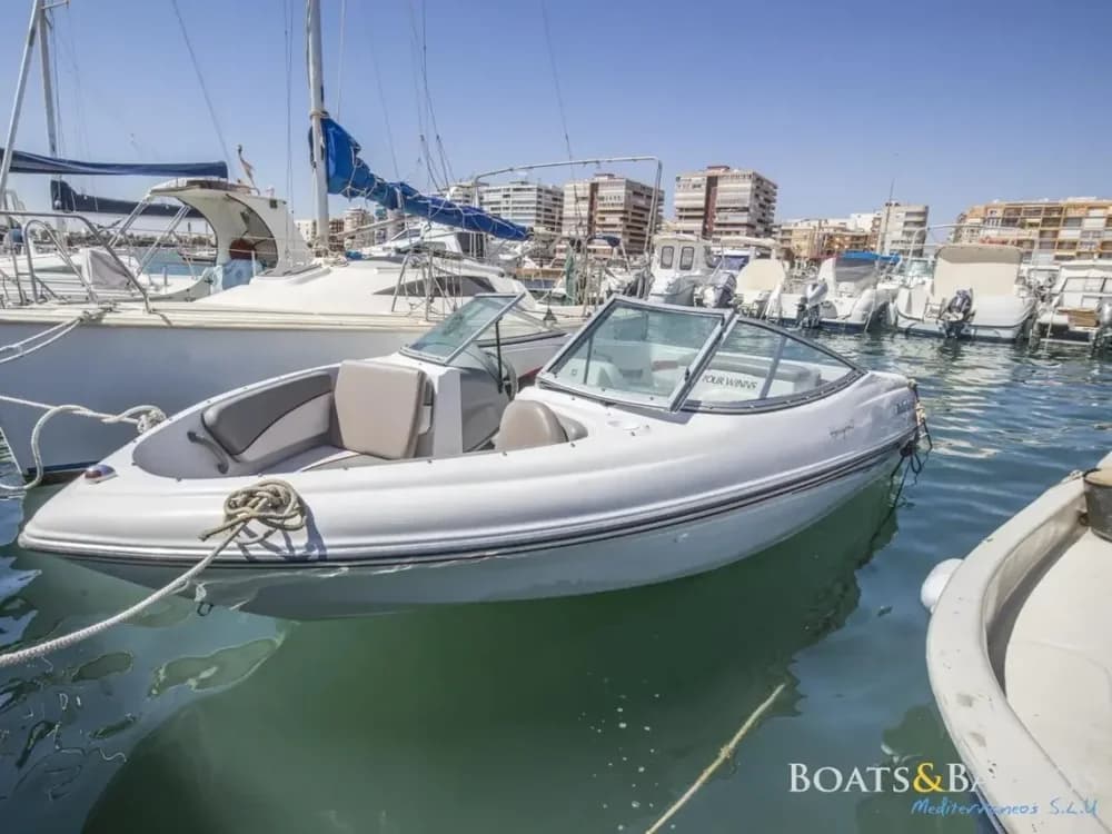2000 Four Winns Horizon 170 Boat for Sale in Unknown