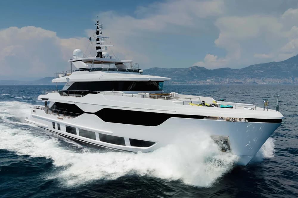 2027 Majesty 120 | 123.1 ft