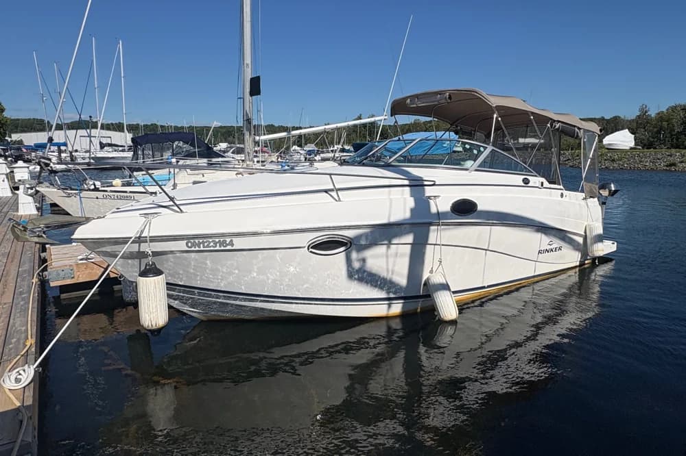 2006 Rinker 250 Express Cruiser | 27.1 ft