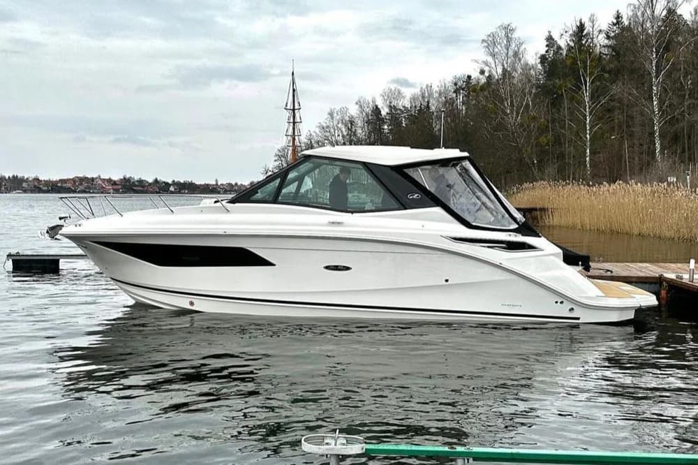 2023 Sea Ray Sundancer 320 | 32.8 ft
