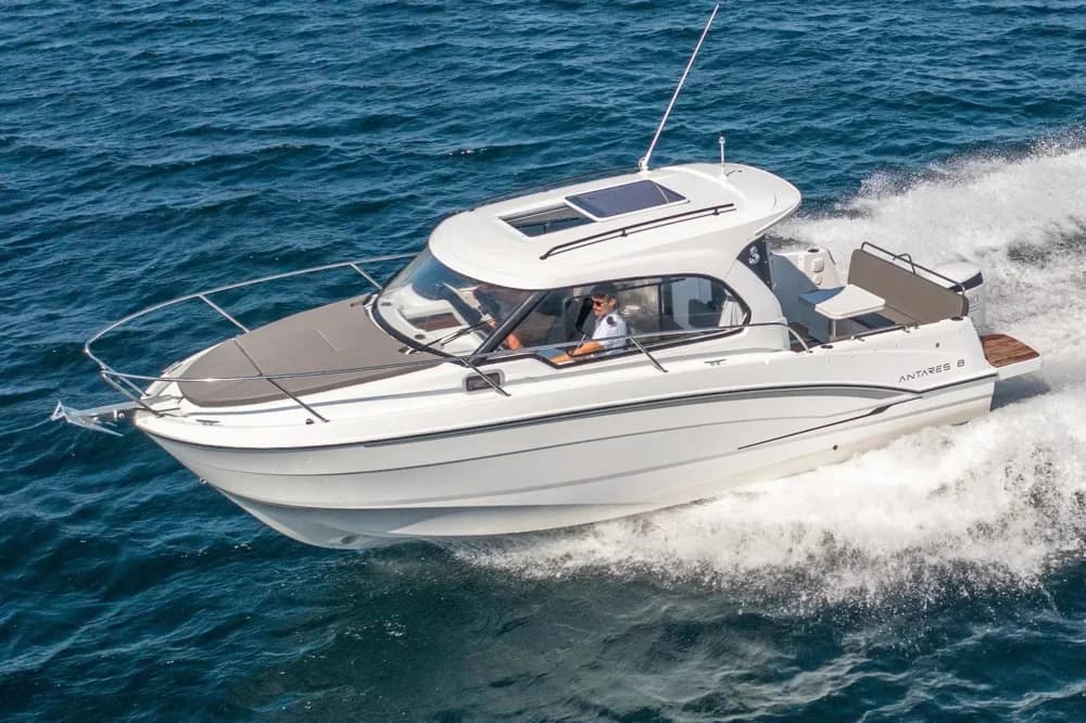 2026 Beneteau Antares 8 V2 | 26.4 ft
