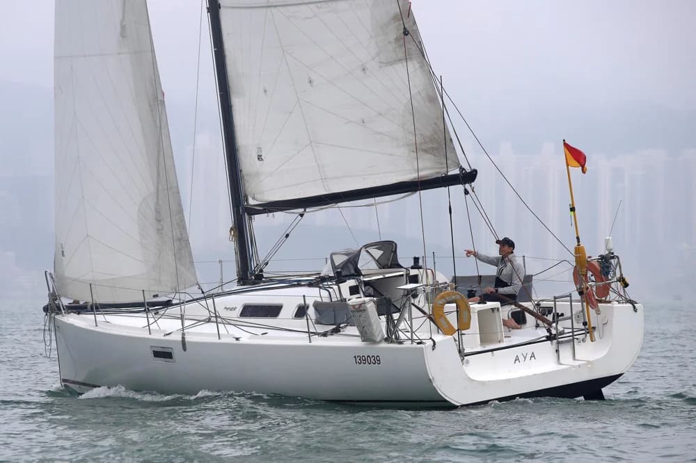 2008 Pogo 10.50 | 34.5 ft