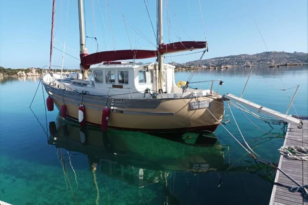 1979 Fisher 37