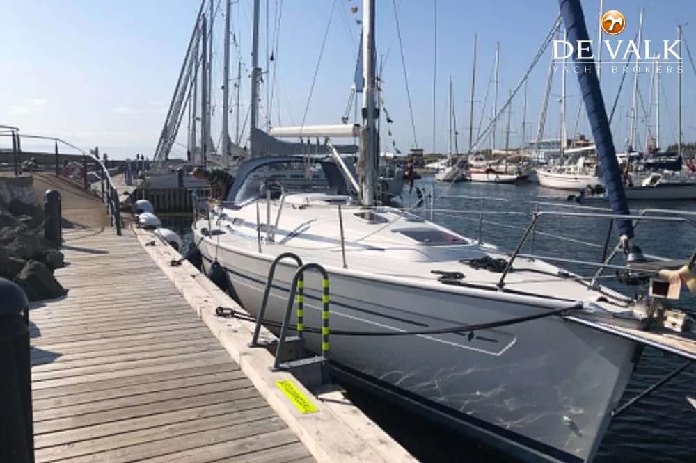 2005 Bavaria Cruiser 36