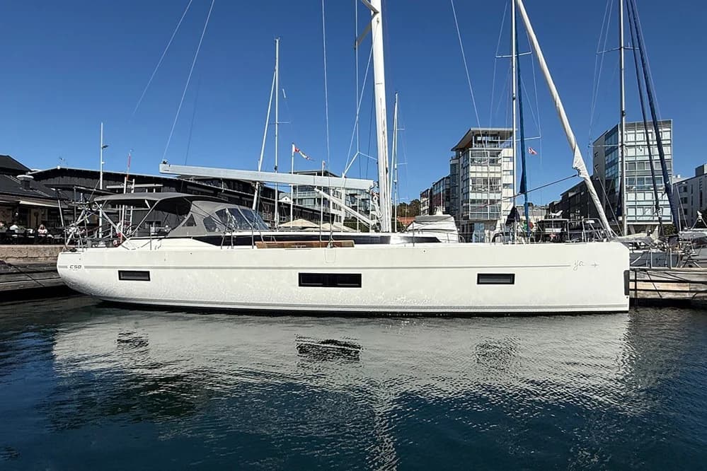 2019 Bavaria C50