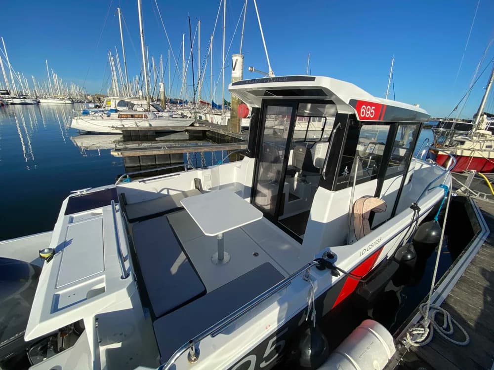 JEANNEAU MERRY FISHER 695 SPORT SÉRIE 2