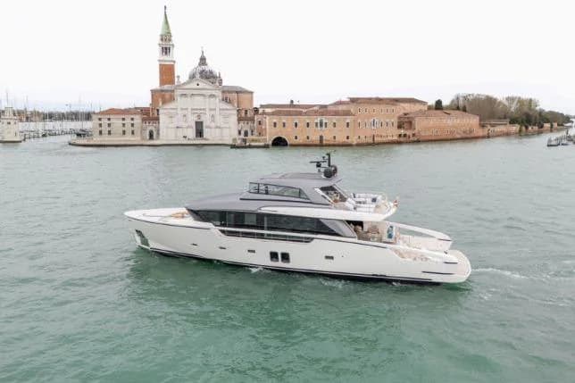 2023 Sanlorenzo SX88 | 26m