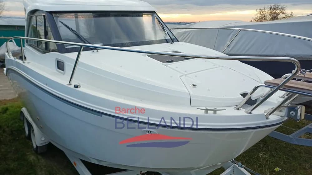 Bénéteau Antares 7 V2
