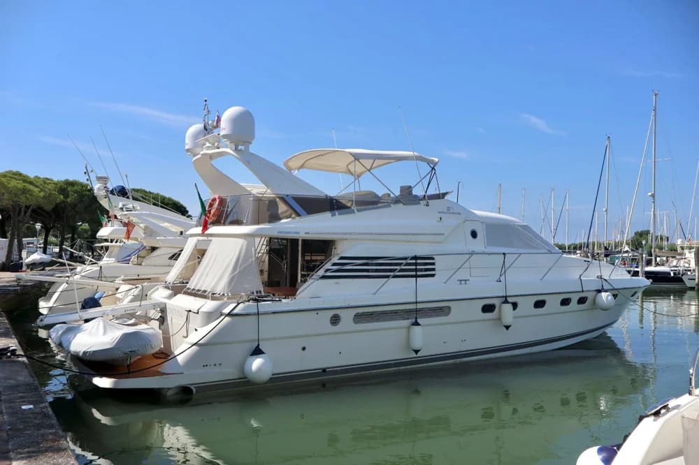 1993 Fairline Squadron 62 - 2025 | 20m