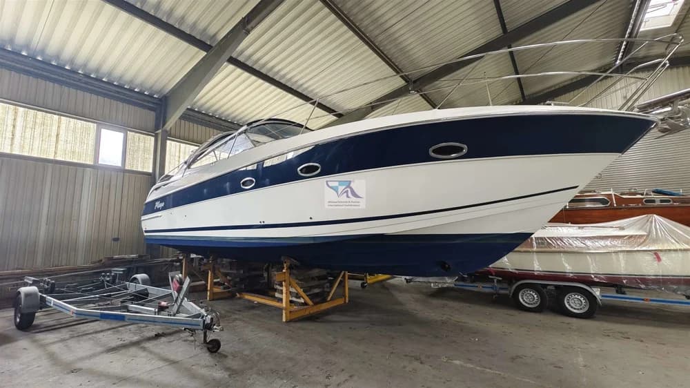 BAVARIA 37 SPORT