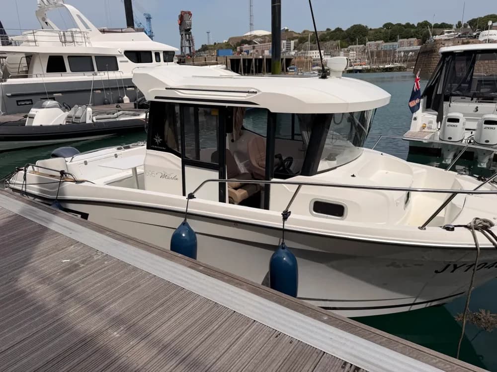 2016 Jeanneau Merry Fisher 695 Marlin Boat for Sale in Saint Helier