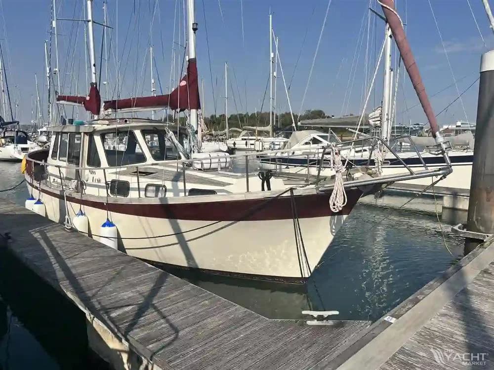 Nauticat 33