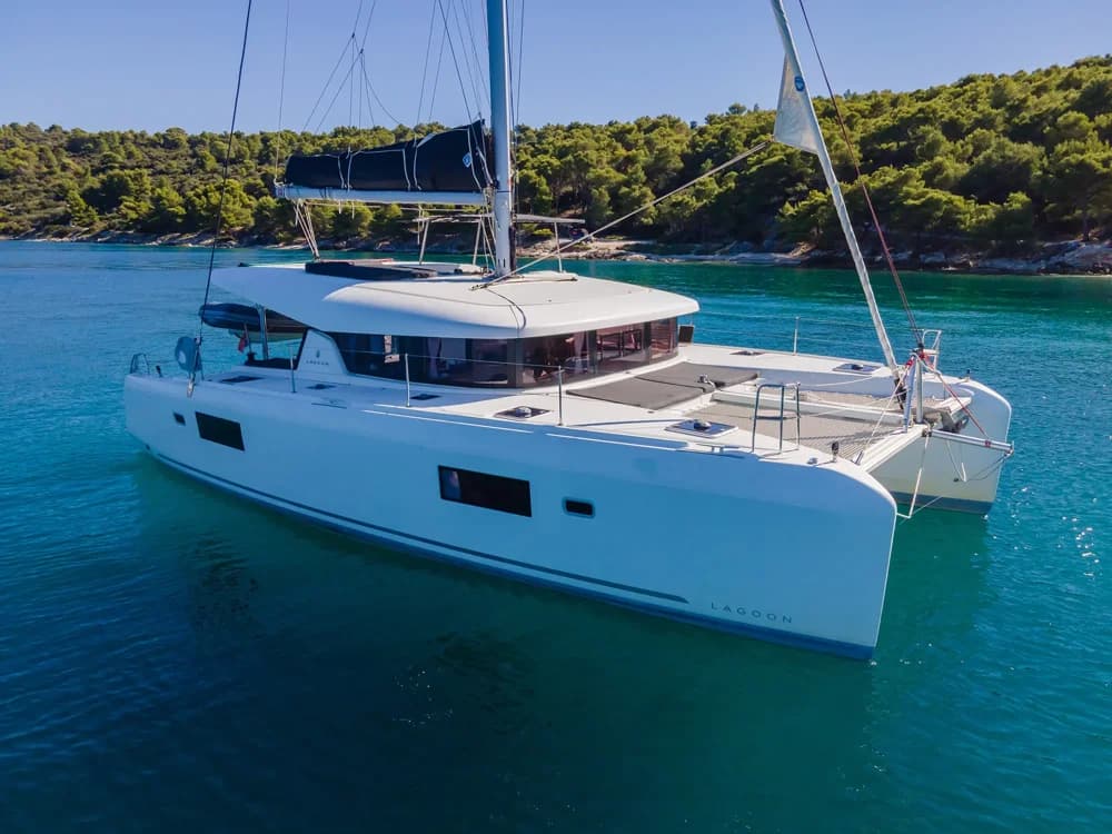 2021 Lagoon 42 Boat for Sale in At request