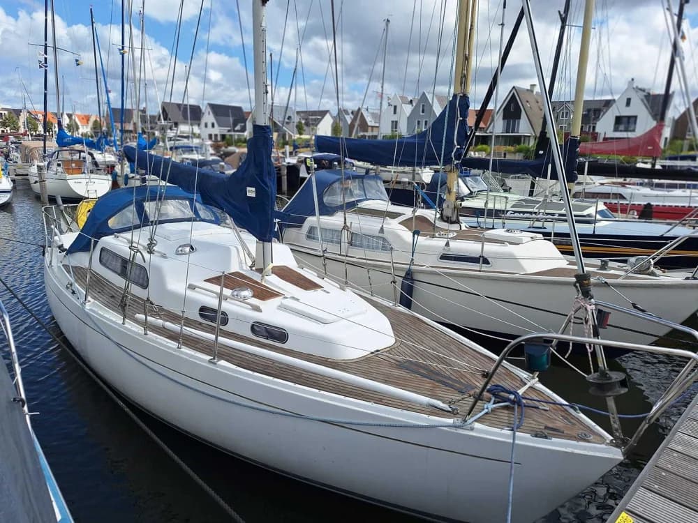 1977 Albin Vega 27