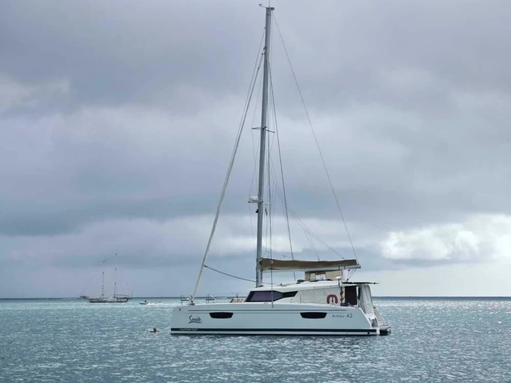 2020 Fountaine Pajot Astrea 42 | 42 ft