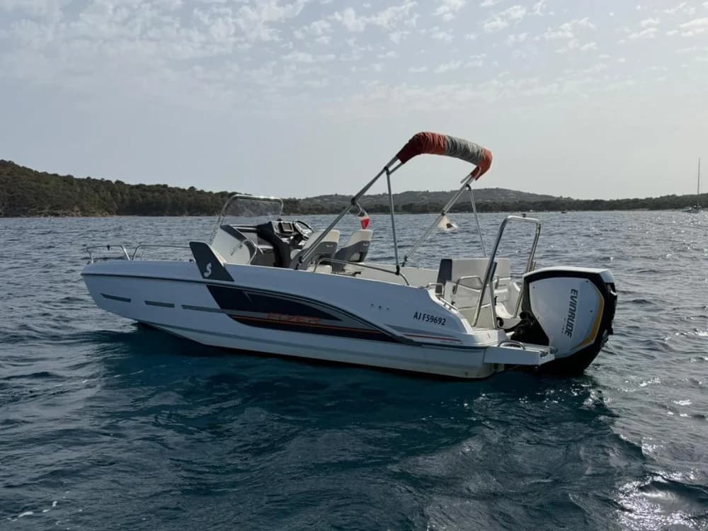 2017 Beneteau Flyer 6.6 SPACEdeck | 7m