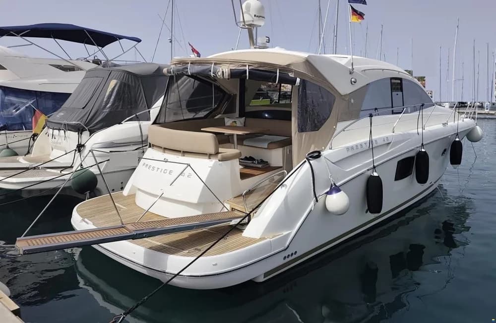 Prestige 42S