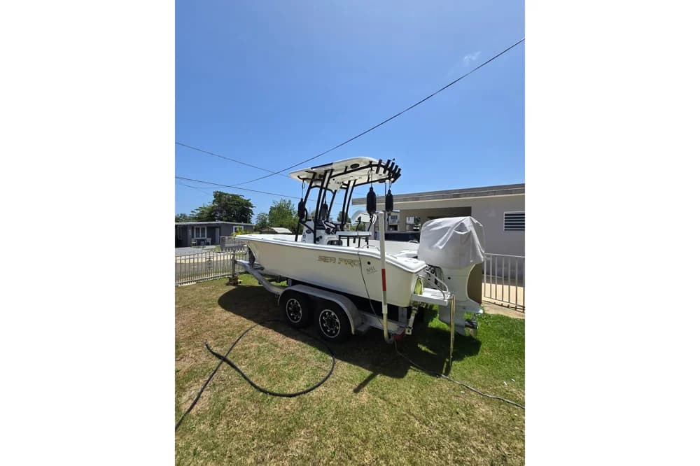 Sea Pro 199 Center Console
