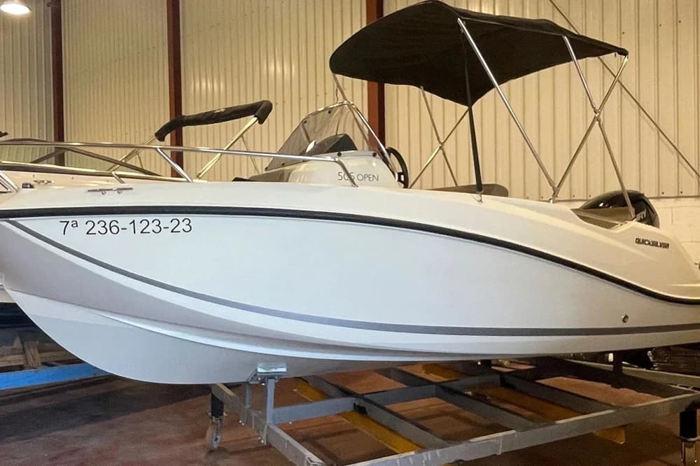 Quicksilver Activ 505 Open