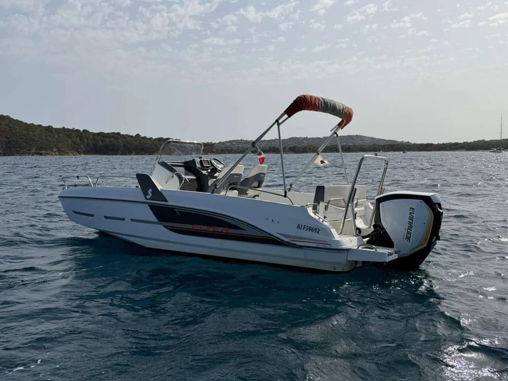Bénéteau Flyer 6.6 Spacedeck