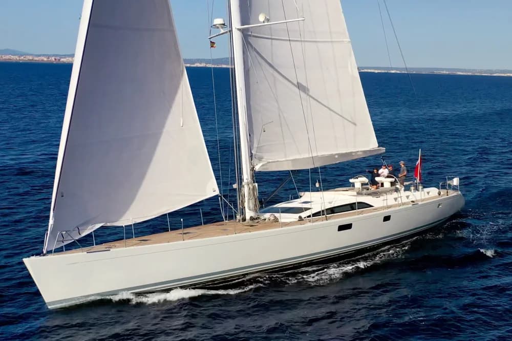 2008 Nautor Swan 82 | 25m